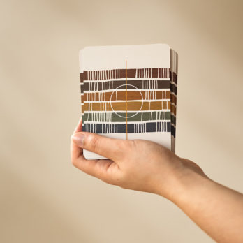Hand that shows the Kids cards